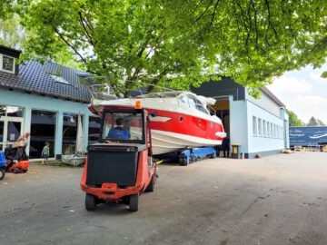 Azimut 43s - Refit einer Motoryacht