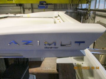 Azimut 43s - Refit einer Motoryacht