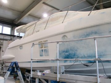 Azimut 43s - Refit einer Motoryacht