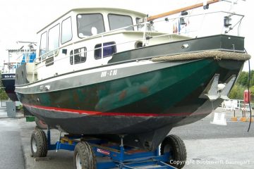 Abholung einer St. Jozef Vlet Motoryacht zum Refit in der Bootswerft Baumgart